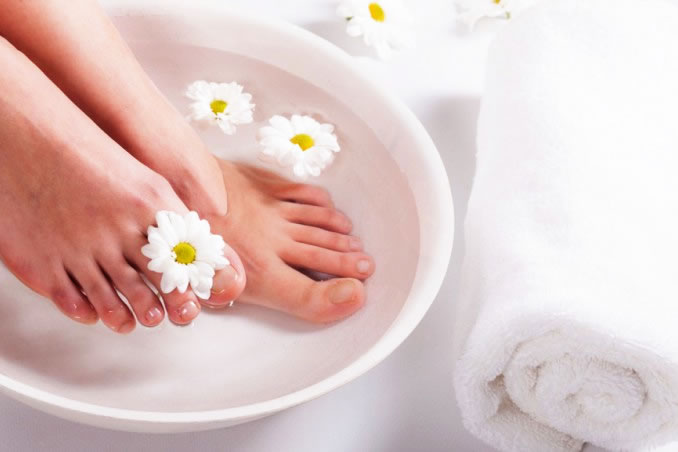 Pediluvio: Benefici, Preparazione e Consigli per Piedi Rilassati e Curati